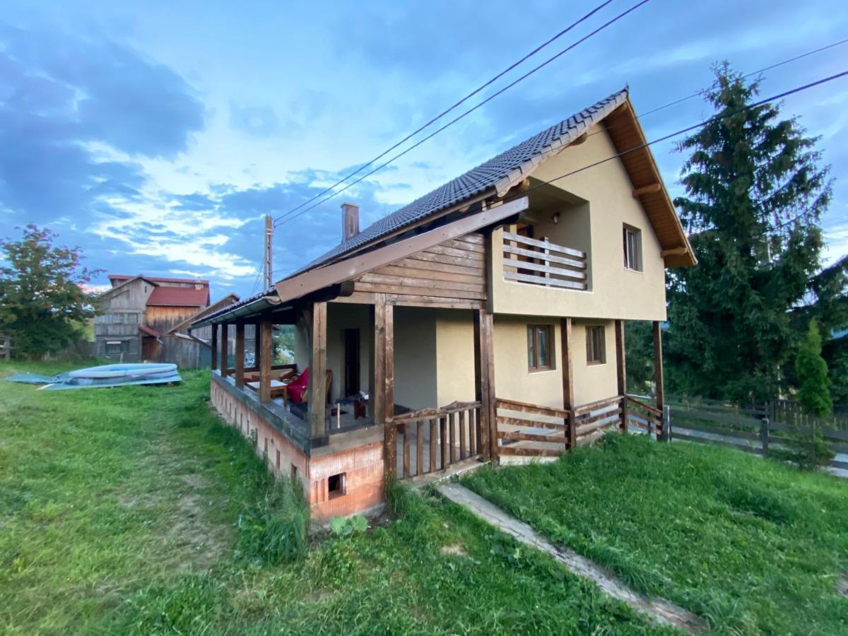 Cabana Vlad 1 Piatra Fantanele Εξωτερικό φωτογραφία
